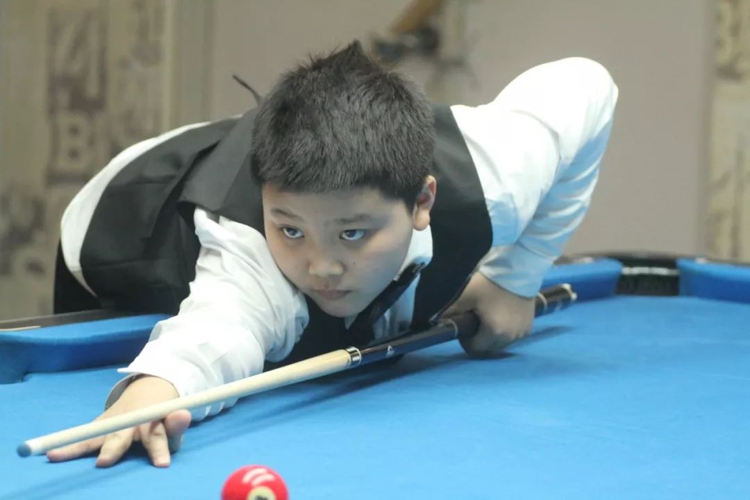 体育WTT男子总决赛：双打捧杯 袁励岑 向鹏 3-0林高远 林诗栋