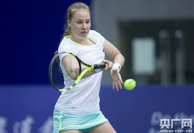 绍普莱特精英赛卡普秋夺冠 王馨迎T15刘依一T29